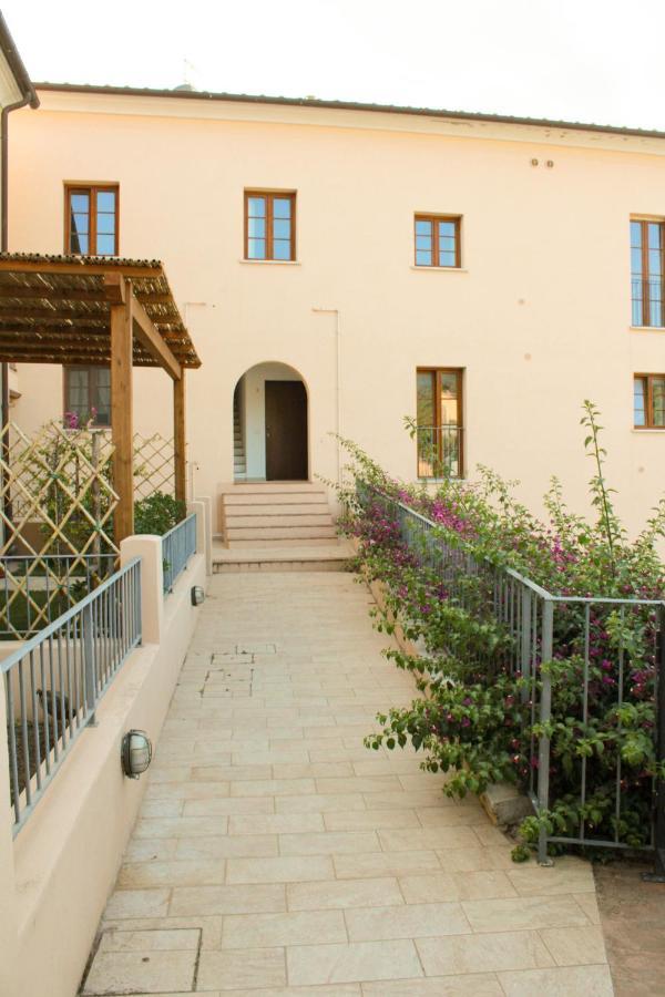 Apartment Rotone مارتْشانا مارينا المظهر الخارجي الصورة