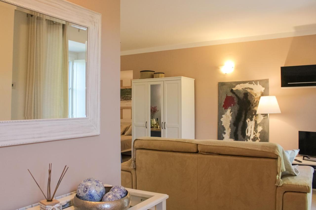 Apartment Rotone مارتْشانا مارينا المظهر الخارجي الصورة