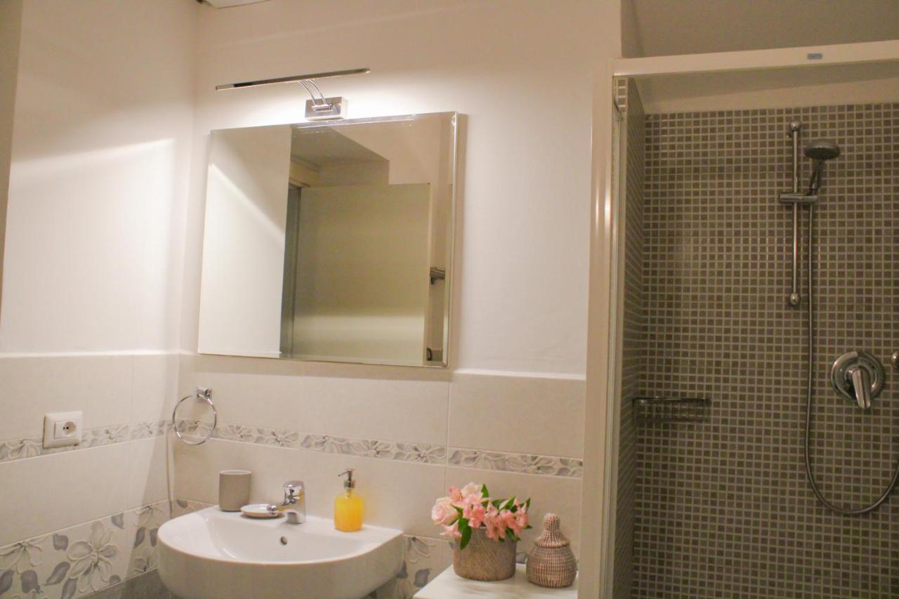 Apartment Rotone مارتْشانا مارينا المظهر الخارجي الصورة